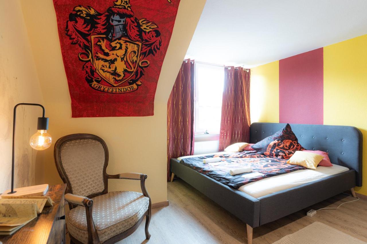 - Magical Harry Potter Apartment In Duisburg - 2 Mins Central Station Hbf - Kingsize Bed & Netflix - Exterior foto